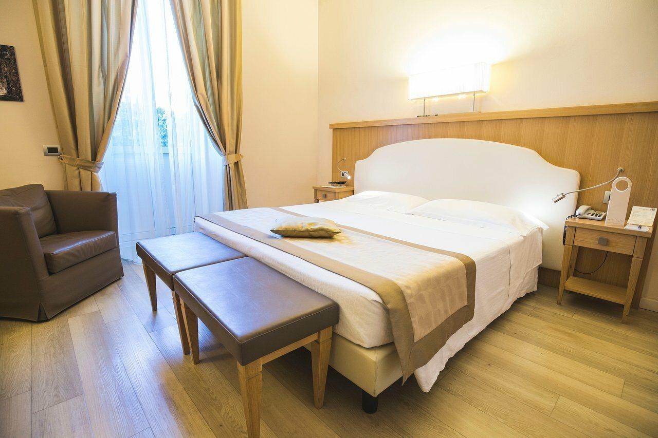 Hotel Sirmione Terme Ngoại thất bức ảnh