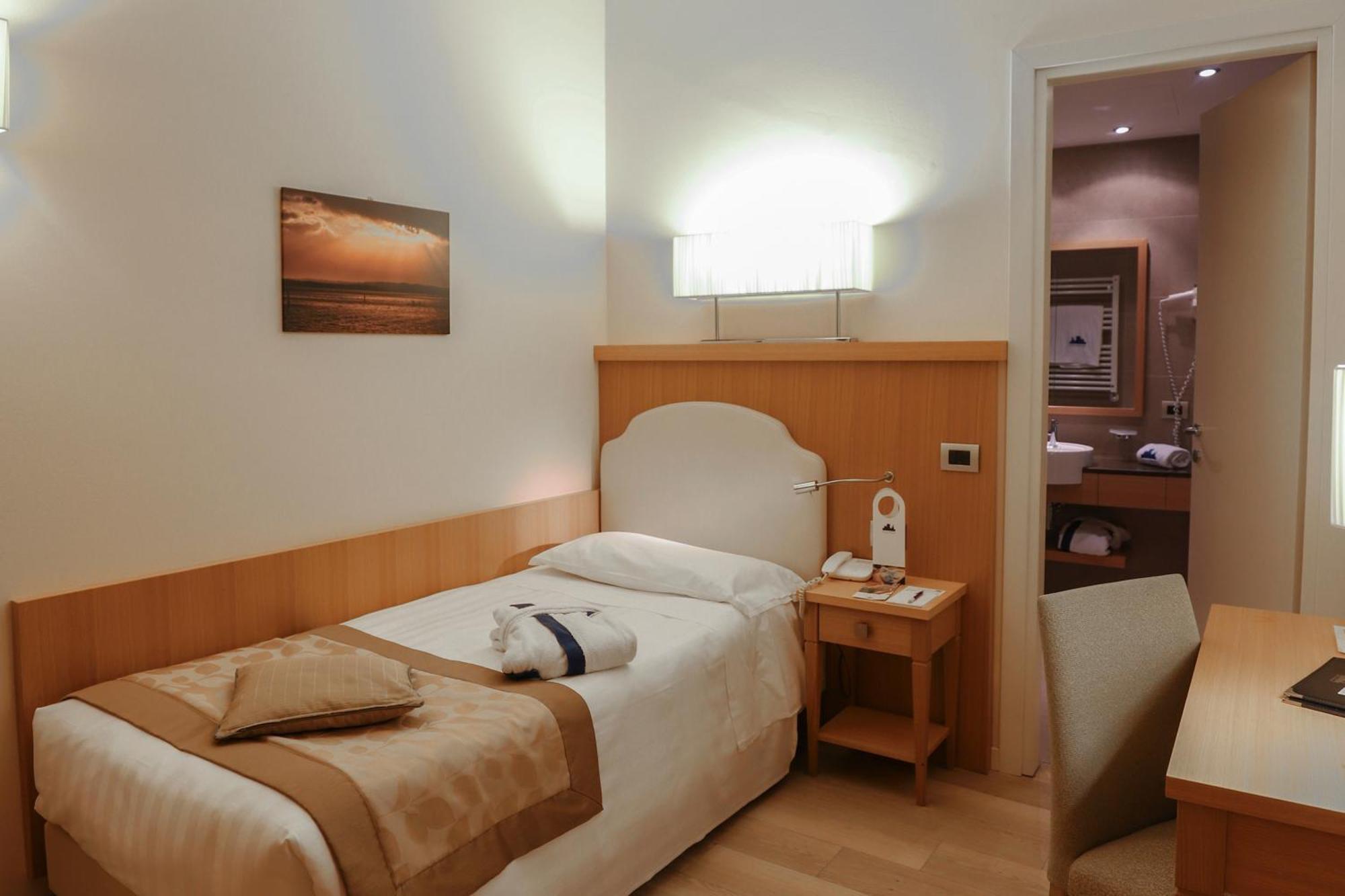 Hotel Sirmione Terme Ngoại thất bức ảnh
