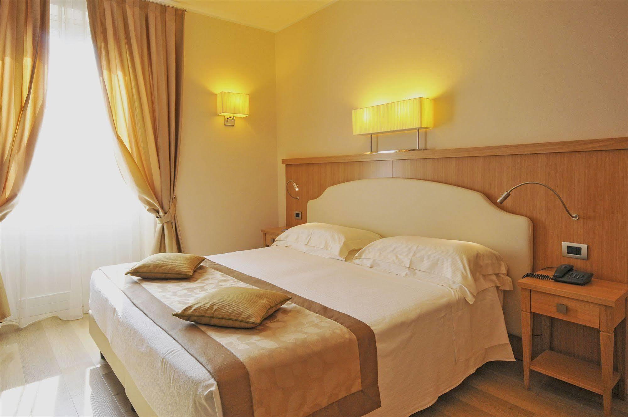 Hotel Sirmione Terme Ngoại thất bức ảnh