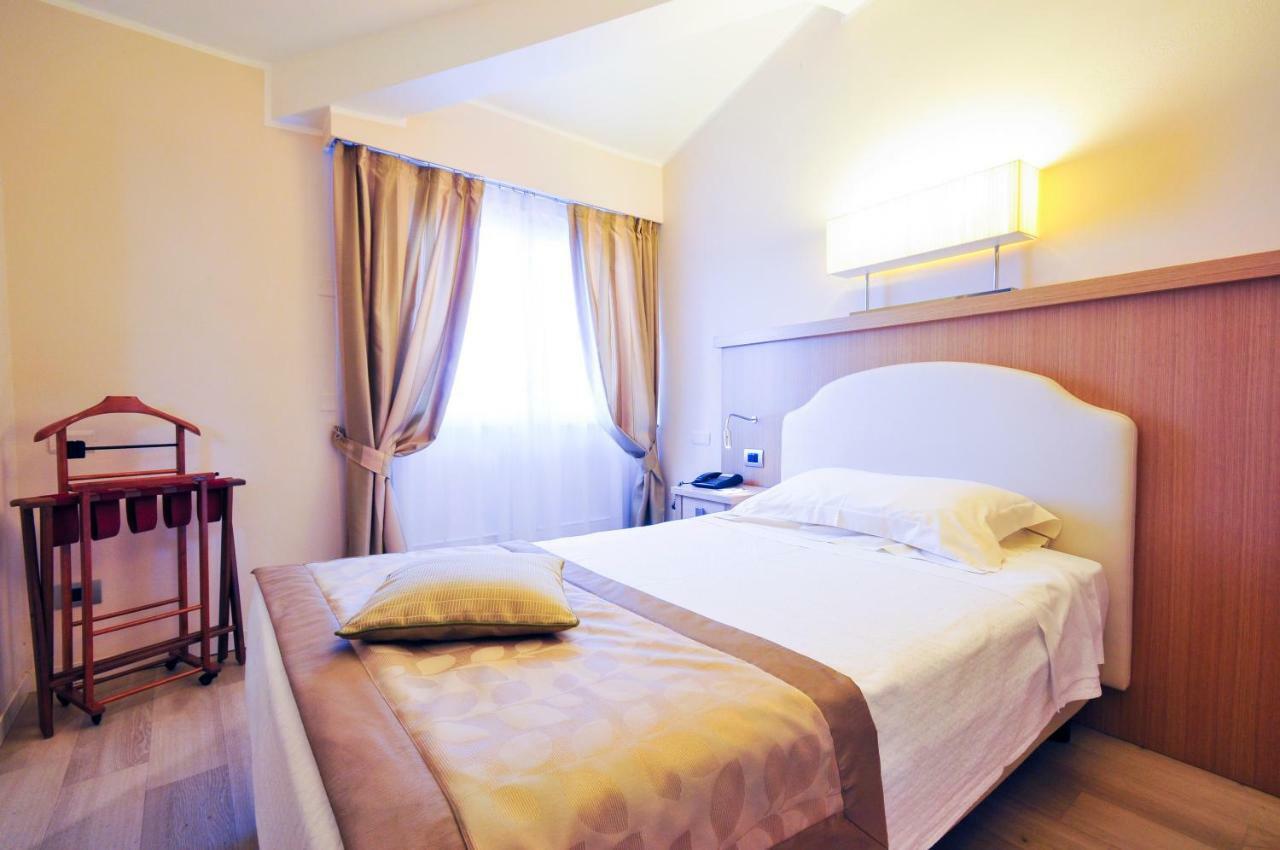 Hotel Sirmione Terme Ngoại thất bức ảnh
